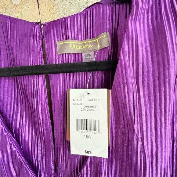 Pleated Purple Tiered Dress V Neck Long Sleeve Drop Waist Shimmer 18W NWT - Picture 3 of 6